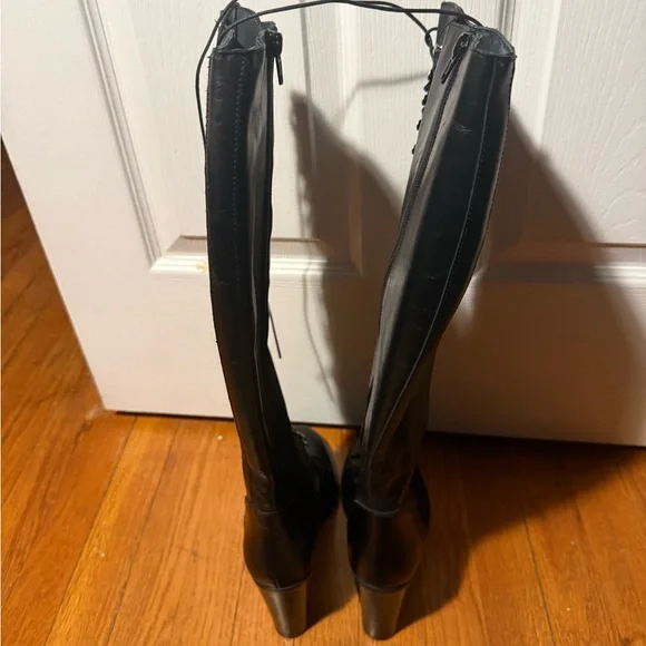 Vintage Charles David Military Black Lace-Up Knee-High Boots - Picture 3 of 6